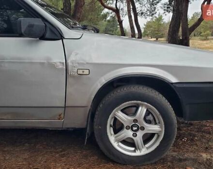 Серый ВАЗ 2109, объемом двигателя 1.5 л и пробегом 200 тыс. км за 1500 $, фото 18 на Automoto.ua