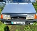 Серый ВАЗ 2109, объемом двигателя 15 л и пробегом 300 тыс. км за 900 $, фото 2 на Automoto.ua