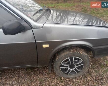 Сірий ВАЗ 2109, об'ємом двигуна 1.5 л та пробігом 304 тис. км за 1400 $, фото 2 на Automoto.ua