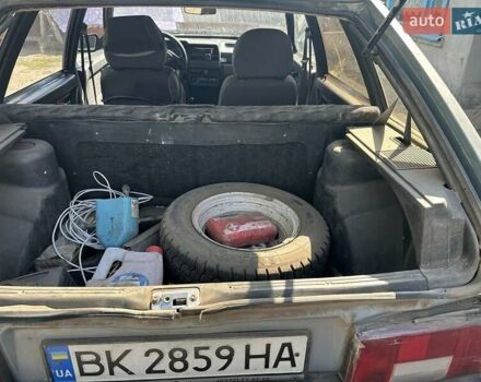 Сірий ВАЗ 2109, об'ємом двигуна 1.5 л та пробігом 200 тис. км за 775 $, фото 10 на Automoto.ua