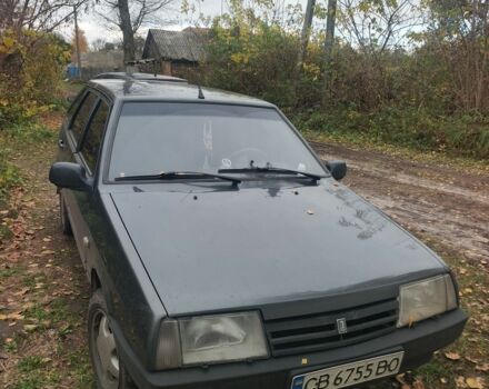 Серый ВАЗ 2109, объемом двигателя 1.5 л и пробегом 200 тыс. км за 1500 $, фото 3 на Automoto.ua