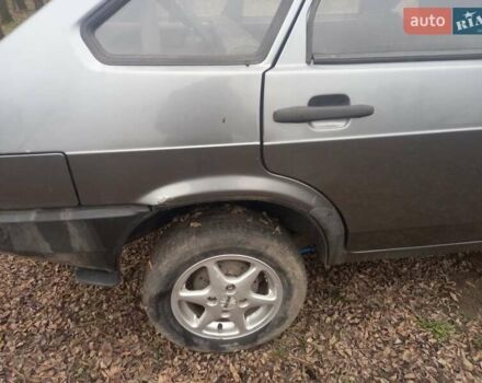 Сірий ВАЗ 2109, об'ємом двигуна 1.5 л та пробігом 304 тис. км за 1400 $, фото 3 на Automoto.ua