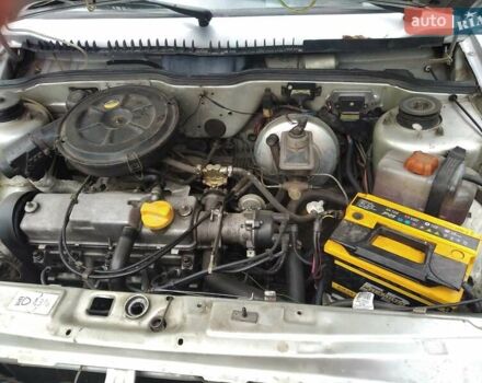 Сірий ВАЗ 2109, об'ємом двигуна 1.5 л та пробігом 280 тис. км за 2000 $, фото 2 на Automoto.ua