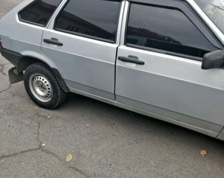 ВАЗ 2109 2002 в Мукачеве на Automoto.ua Серый ВАЗ 2109, объемом двигателя 1.5 л и пробегом 1000 тыс. км за 1461 $, фото 4 на Automoto.ua