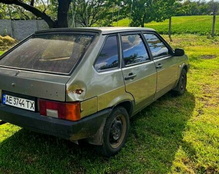 ВАЗ 2109 2002 в Новомосковске на Automoto.ua Серый ВАЗ 2109, объемом двигателя 1.5 л и пробегом 0 тыс. км за 1000 $, фото 2 на Automoto.ua