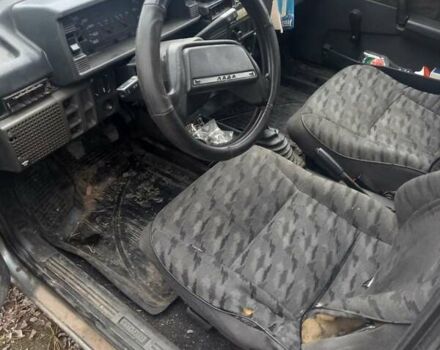 Сірий ВАЗ 2109, об'ємом двигуна 1.5 л та пробігом 304 тис. км за 1400 $, фото 7 на Automoto.ua