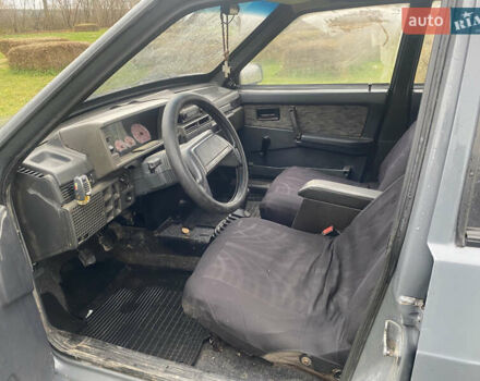 Серый ВАЗ 2109, объемом двигателя 1.5 л и пробегом 102 тыс. км за 1150 $, фото 6 на Automoto.ua