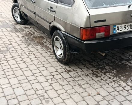 Серый ВАЗ 2109, объемом двигателя 1.5 л и пробегом 280 тыс. км за 1600 $, фото 4 на Automoto.ua