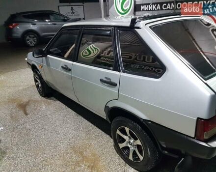 ВАЗ 2109 2003 в Черновцах на Automoto.ua Серый ВАЗ 2109, объемом двигателя 1.5 л и пробегом 200 тыс. км за 2100 $, фото 8 на Automoto.ua