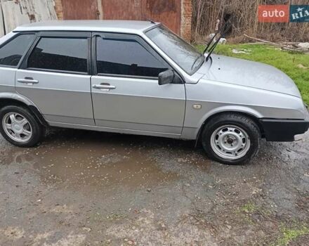 Серый ВАЗ 2109, объемом двигателя 1.5 л и пробегом 250 тыс. км за 1600 $, фото 3 на Automoto.ua