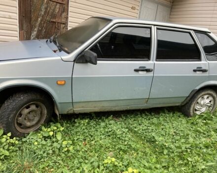 Серый ВАЗ 2109, объемом двигателя 1.5 л и пробегом 300 тыс. км за 800 $, фото 5 на Automoto.ua