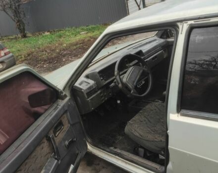 Серый ВАЗ 2109, объемом двигателя 1.5 л и пробегом 200 тыс. км за 381 $, фото 2 на Automoto.ua