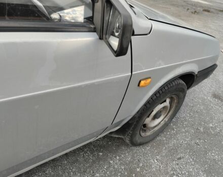 ВАЗ 2109 2004 в Коростене на Automoto.ua Серый ВАЗ 2109, объемом двигателя 1.5 л и пробегом 202 тыс. км за 1650 $, фото 3 на Automoto.ua