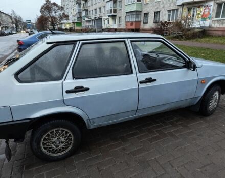 Серый ВАЗ 2109, объемом двигателя 1.5 л и пробегом 300 тыс. км за 1499 $, фото 3 на Automoto.ua