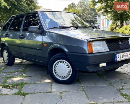Серый ВАЗ 2109, объемом двигателя 1.6 л и пробегом 80 тыс. км за 2350 $, фото 1 на Automoto.ua