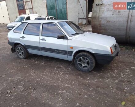 Серый ВАЗ 2109, объемом двигателя 1.5 л и пробегом 187 тыс. км за 1200 $, фото 3 на Automoto.ua