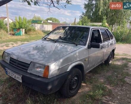 Серый ВАЗ 2109, объемом двигателя 1.5 л и пробегом 300 тыс. км за 1400 $, фото 2 на Automoto.ua