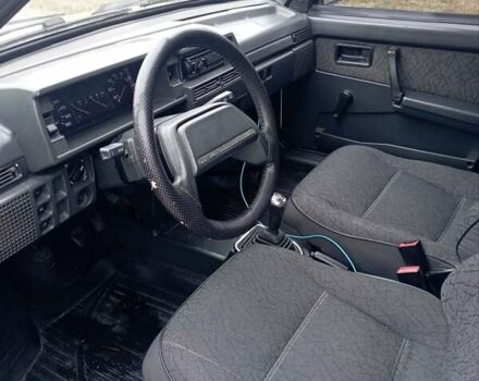 Серый ВАЗ 2109, объемом двигателя 1.5 л и пробегом 300 тыс. км за 1300 $, фото 4 на Automoto.ua