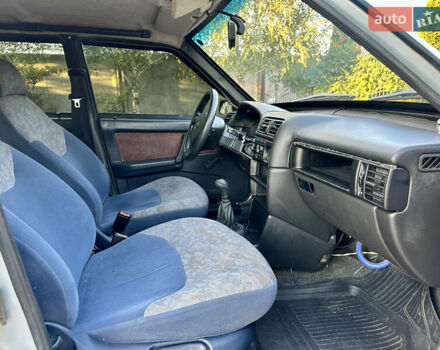 Сірий ВАЗ 2109, об'ємом двигуна 1.5 л та пробігом 170 тис. км за 1750 $, фото 8 на Automoto.ua