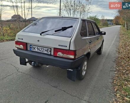 ВАЗ 2109 2006 в Сарнах на Automoto.ua Серый ВАЗ 2109, объемом двигателя 1.5 л и пробегом 261 тыс. км за 1800 $, фото 5 на Automoto.ua