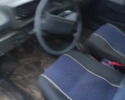 Серый ВАЗ 2109, объемом двигателя 1.5 л и пробегом 178 тыс. км за 2000 $, фото 4 на Automoto.ua