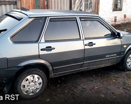 Серый ВАЗ 2109, объемом двигателя 1.5 л и пробегом 350 тыс. км за 1900 $, фото 3 на Automoto.ua