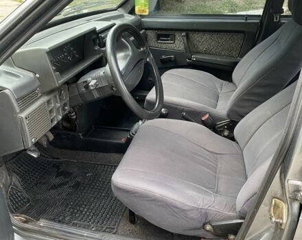 Серый ВАЗ 2109, объемом двигателя 1.5 л и пробегом 100 тыс. км за 1000 $, фото 4 на Automoto.ua