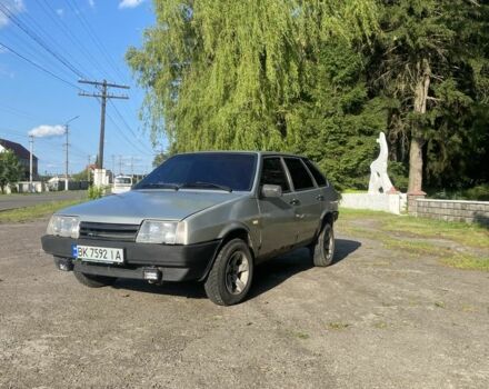 Серый ВАЗ 2109, объемом двигателя 1.5 л и пробегом 48 тыс. км за 1100 $, фото 1 на Automoto.ua