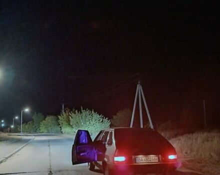 ВАЗ 2109 2006 в Первомайск на Automoto.ua Серый ВАЗ 2109, объемом двигателя 1.5 л и пробегом 87 тыс. км за 1250 $, фото 4 на Automoto.ua