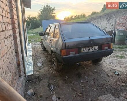 Серый ВАЗ 2109, объемом двигателя 1.5 л и пробегом 177 тыс. км за 650 $, фото 5 на Automoto.ua
