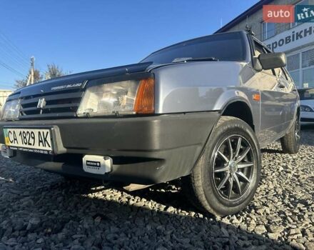 ВАЗ 2109 2006 в Смеле на Automoto.ua Серый ВАЗ 2109, объемом двигателя 1.5 л и пробегом 100 тыс. км за 3000 $, фото 8 на Automoto.ua