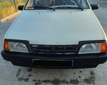 Серый ВАЗ 2109, объемом двигателя 1.6 л и пробегом 180 тыс. км за 1000 $, фото 5 на Automoto.ua