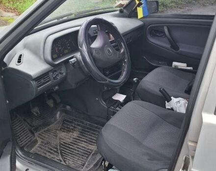 Серый ВАЗ 2109, объемом двигателя 1.6 л и пробегом 235 тыс. км за 2371 $, фото 5 на Automoto.ua