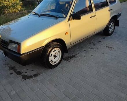 Серый ВАЗ 2109, объемом двигателя 1.6 л и пробегом 180 тыс. км за 1000 $, фото 4 на Automoto.ua