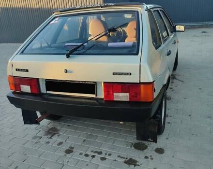 Серый ВАЗ 2109, объемом двигателя 1.6 л и пробегом 180 тыс. км за 1000 $, фото 3 на Automoto.ua