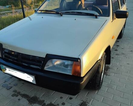 Серый ВАЗ 2109, объемом двигателя 1.6 л и пробегом 180 тыс. км за 1000 $, фото 4 на Automoto.ua