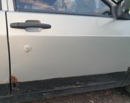 Сірий ВАЗ 2109, об'ємом двигуна 1.6 л та пробігом 170 тис. км за 1209 $, фото 6 на Automoto.ua