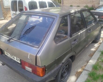 Серый ВАЗ 2109, объемом двигателя 1.3 л и пробегом 350 тыс. км за 1100 $, фото 2 на Automoto.ua