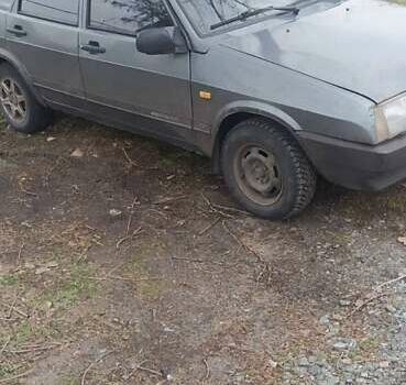 Серый ВАЗ 2109, объемом двигателя 1.5 л и пробегом 100 тыс. км за 1880 $, фото 3 на Automoto.ua