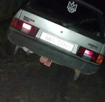 Серый ВАЗ 2109, объемом двигателя 1.3 л и пробегом 330 тыс. км за 965 $, фото 2 на Automoto.ua