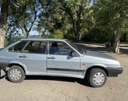 ВАЗ 2109 2002 у Дніпро (Дніпропетровську) на Automoto.ua Сірий ВАЗ 2109, об'ємом двигуна 0 л та пробігом 230 тис. км за 850 $, фото 2 на Automoto.ua