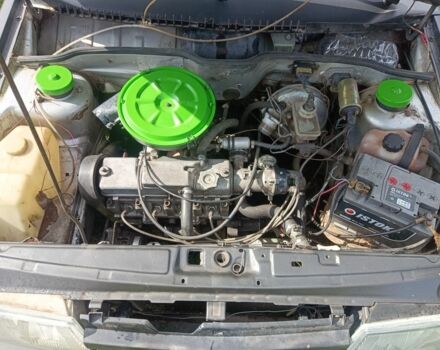 Серый ВАЗ 2109, объемом двигателя 1.6 л и пробегом 300 тыс. км за 1550 $, фото 4 на Automoto.ua