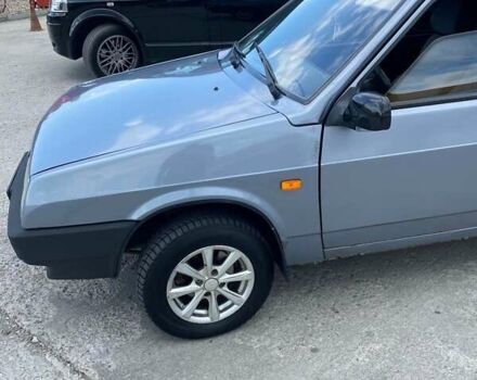 Серый ВАЗ 2109, объемом двигателя 1.6 л и пробегом 259 тыс. км за 1900 $, фото 4 на Automoto.ua