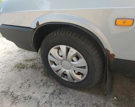 Серый ВАЗ 2109, объемом двигателя 1.6 л и пробегом 220 тыс. км за 900 $, фото 5 на Automoto.ua