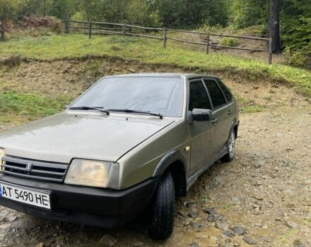 Серый ВАЗ 2109, объемом двигателя 1.6 л и пробегом 180 тыс. км за 1300 $, фото 3 на Automoto.ua