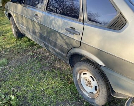 Серый ВАЗ 2109, объемом двигателя 0 л и пробегом 300 тыс. км за 550 $, фото 6 на Automoto.ua