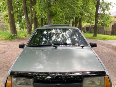 ВАЗ 2109 1988 у Чернігові на Automoto.ua Сірий ВАЗ 2109, об'ємом двигуна 1.5 л та пробігом 111 тис. км за 49999 $, фото 1 на Automoto.ua