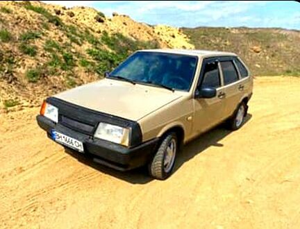 Серый ВАЗ 2109, объемом двигателя 1.3 л и пробегом 200 тыс. км за 1300 $, фото 1 на Automoto.ua