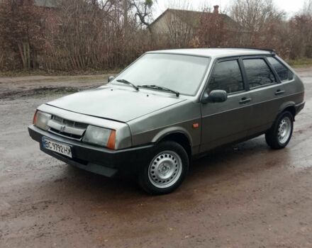 Серый ВАЗ 2109, объемом двигателя 1.3 л и пробегом 330 тыс. км за 516 $, фото 1 на Automoto.ua
