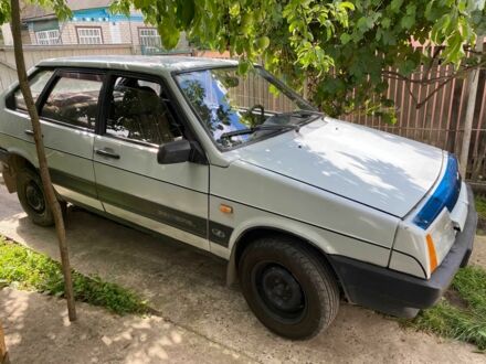 Сірий ВАЗ 2109, об'ємом двигуна 1.3 л та пробігом 1000 тис. км за 1000 $, фото 1 на Automoto.ua
